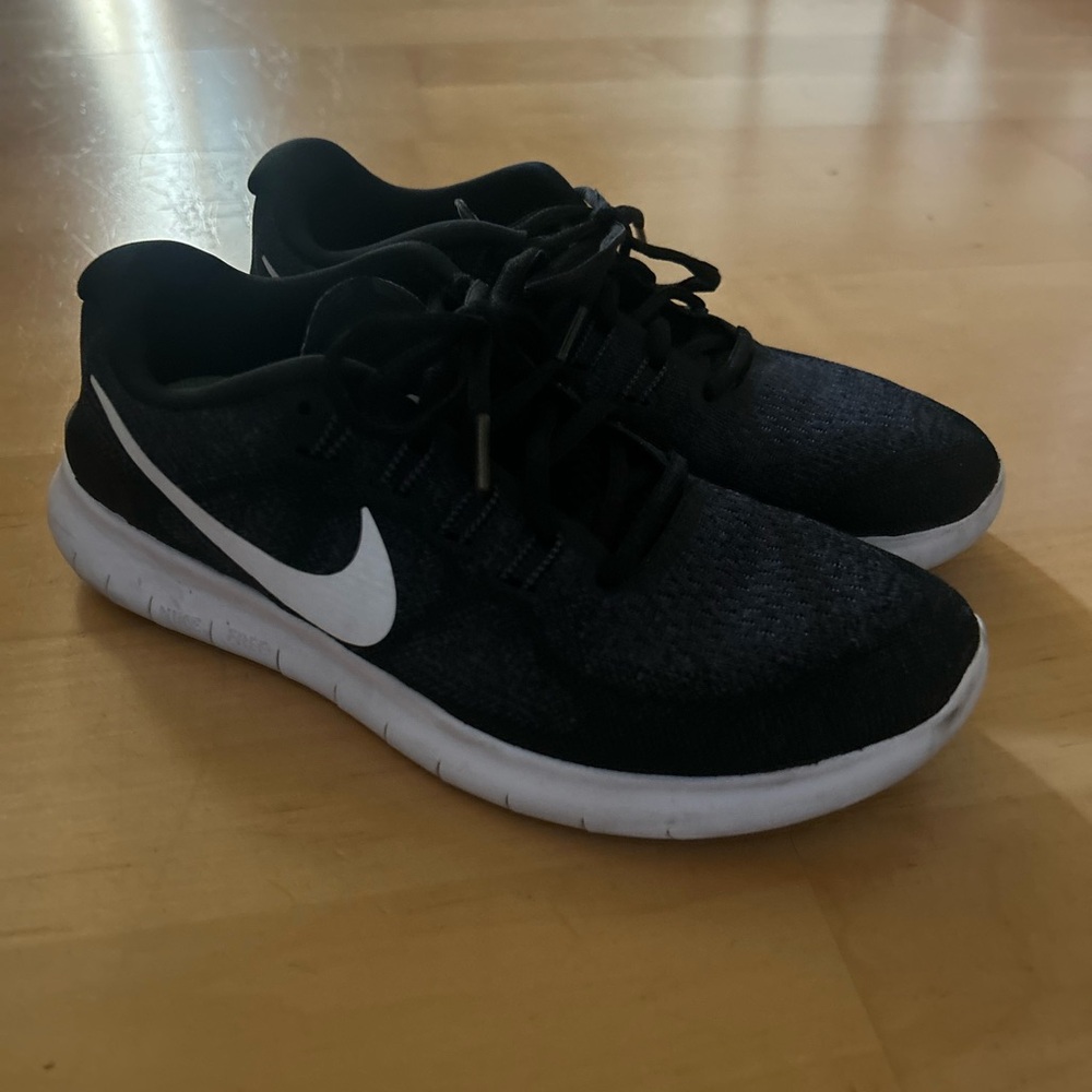 Nike Women’s Black Running Shoes